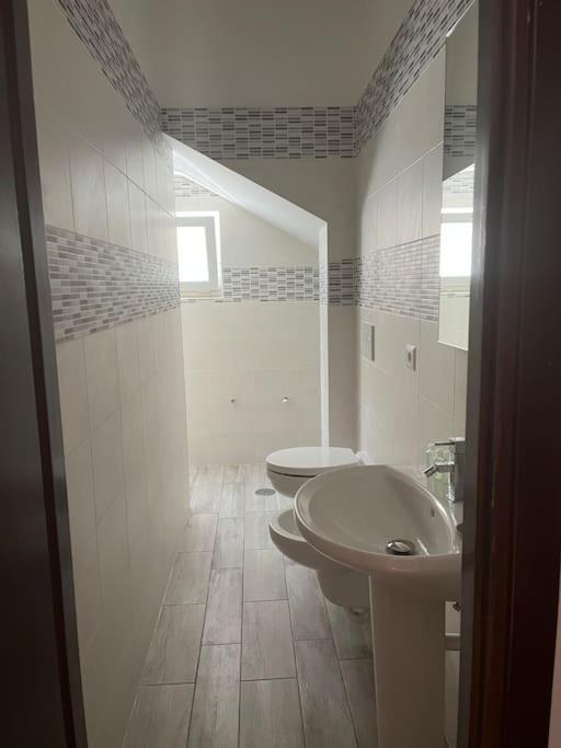 Mondo House Fiumicino Zewnętrze zdjęcie